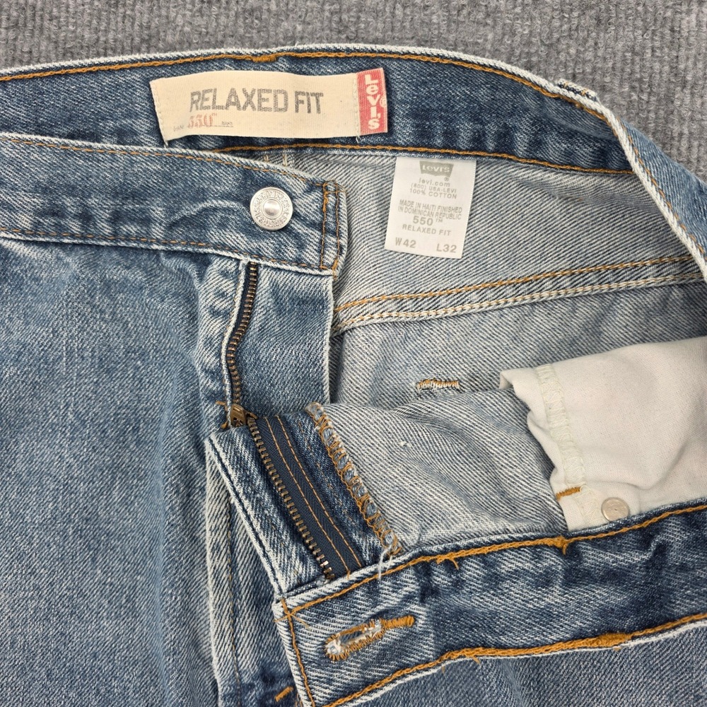 Levis 550 Relaxed Fit Jeans Mens 38x29 Medium Wash Blue Tapered Leg Denim - Picture 5 of 8